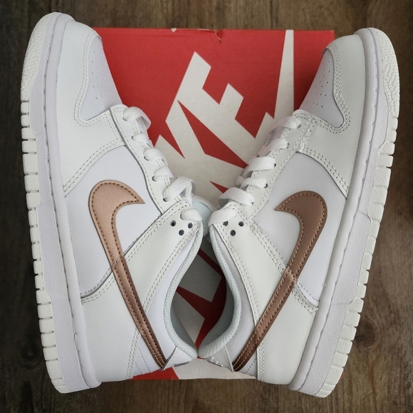 Nike Dunk Low White Pink (GS) - Picture 12 of 12